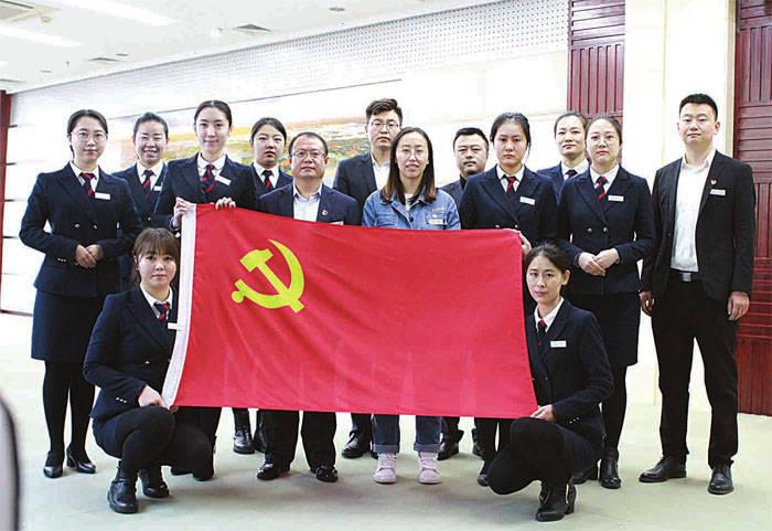 救援聪明男孩